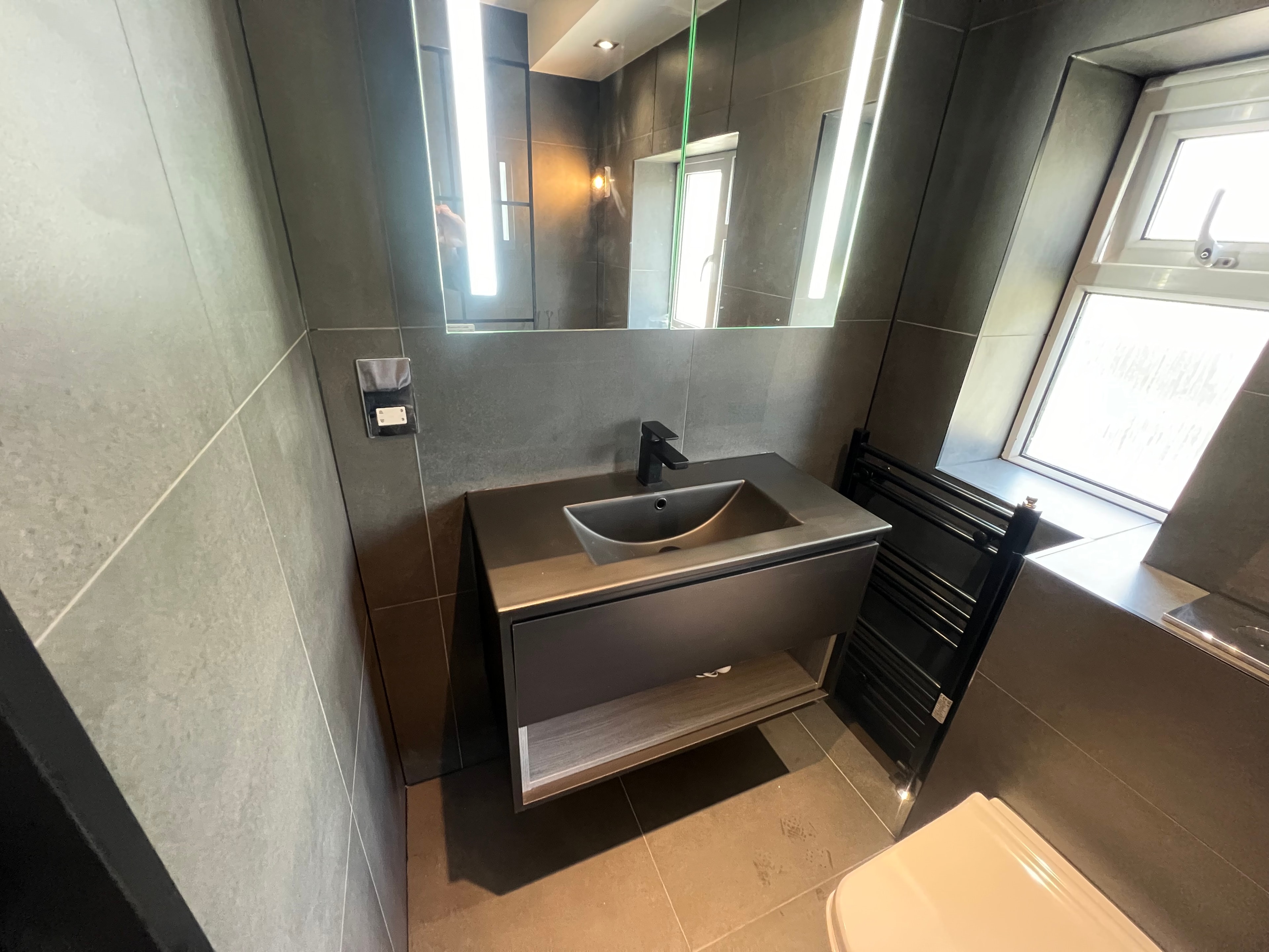 Bathroom renovation Ruislip — project photo 3