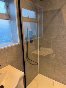 Bathroom renovation Watford — shower enclosure